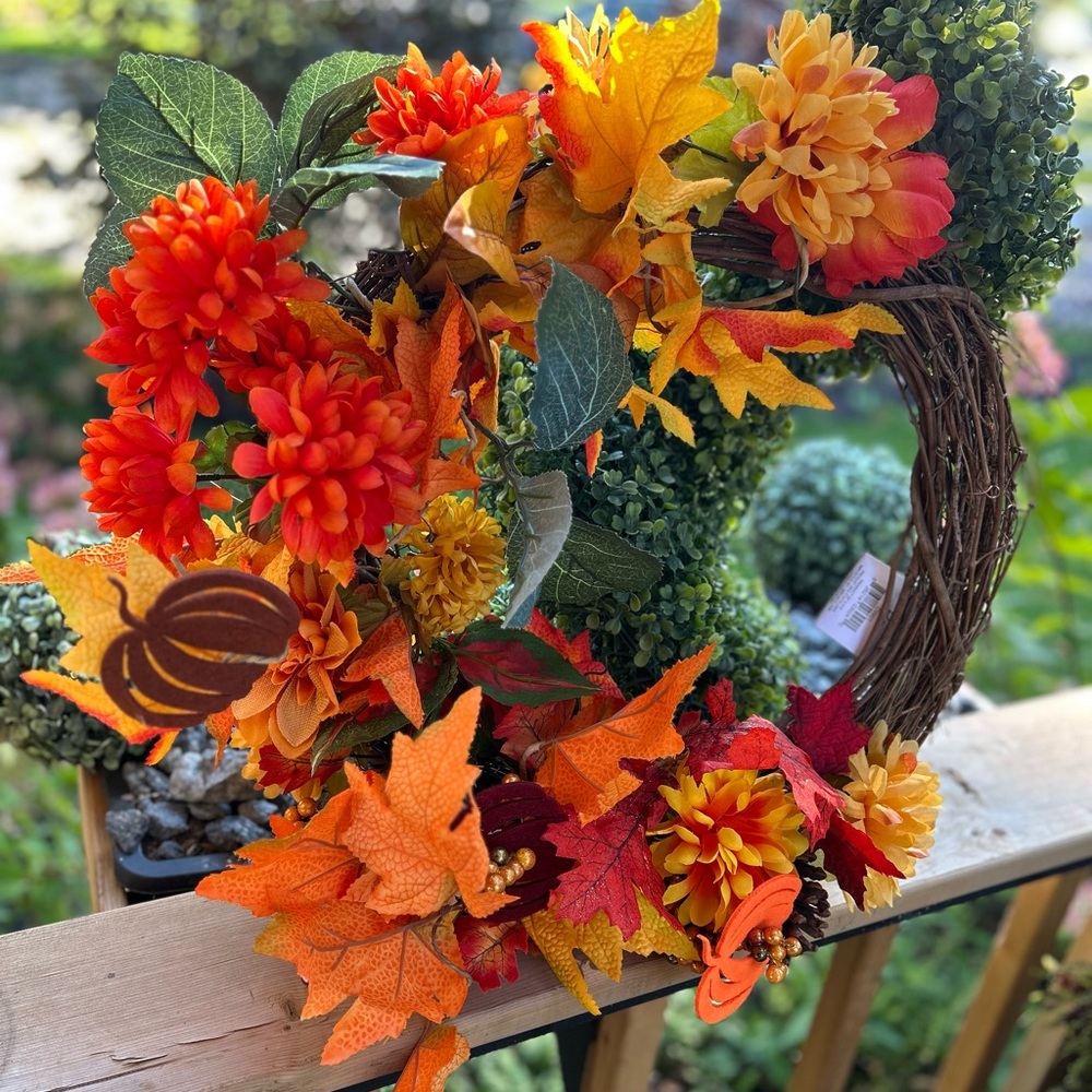 Door Wreath - Picture 4 of 14